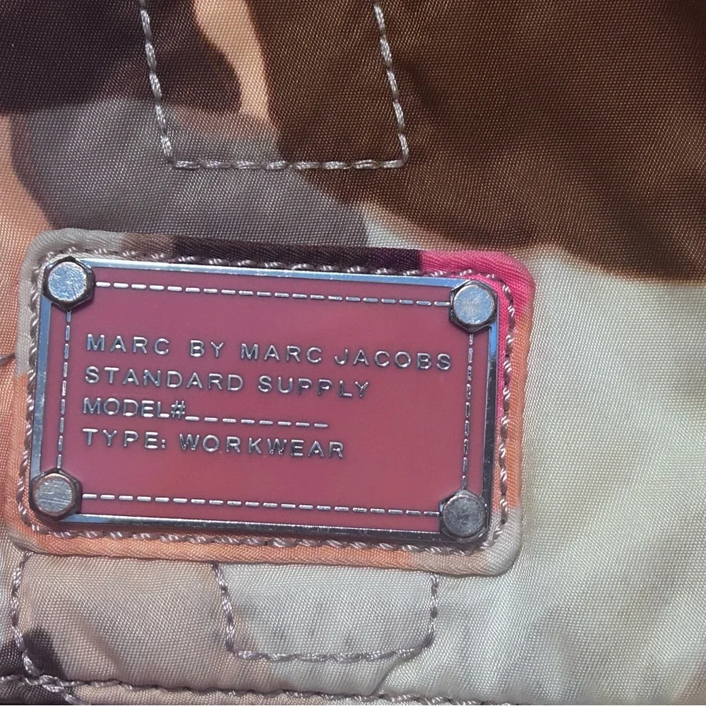 Marc by Marc Jacobs Ukita peach brown camo adjustable Crossbody shoulder bag - Picture 10 of 13